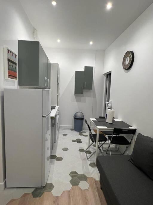 Superbe Appartement Proche Paris Gentilly Buitenkant foto
